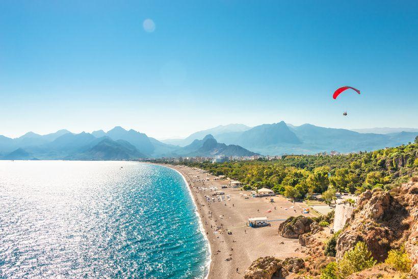 Antalya_AlanyaCastle_CruiseShip_AdobeStock_221327660.jpeg