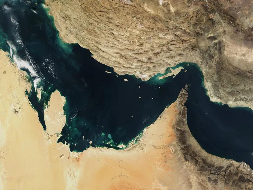 PersianGulfandGulfofOman_NASA (1).jpg