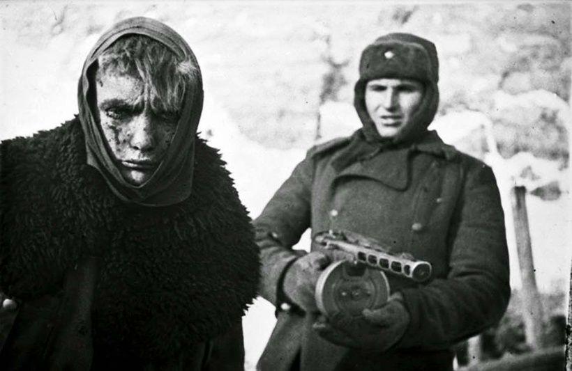 WehrmachtPOW_1943.jpg